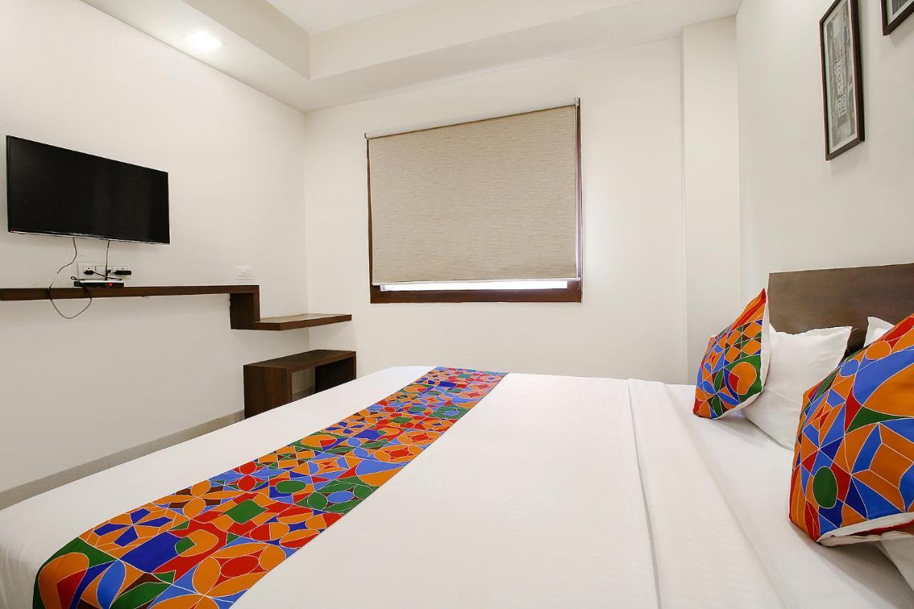 Fabexpress Comfort Stay I Samarda Kaliasot Exterior foto