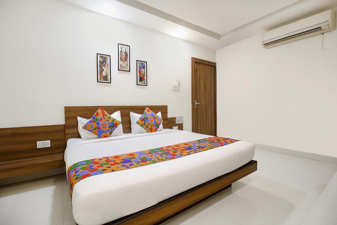 Fabexpress Comfort Stay I Samarda Kaliasot Exterior foto