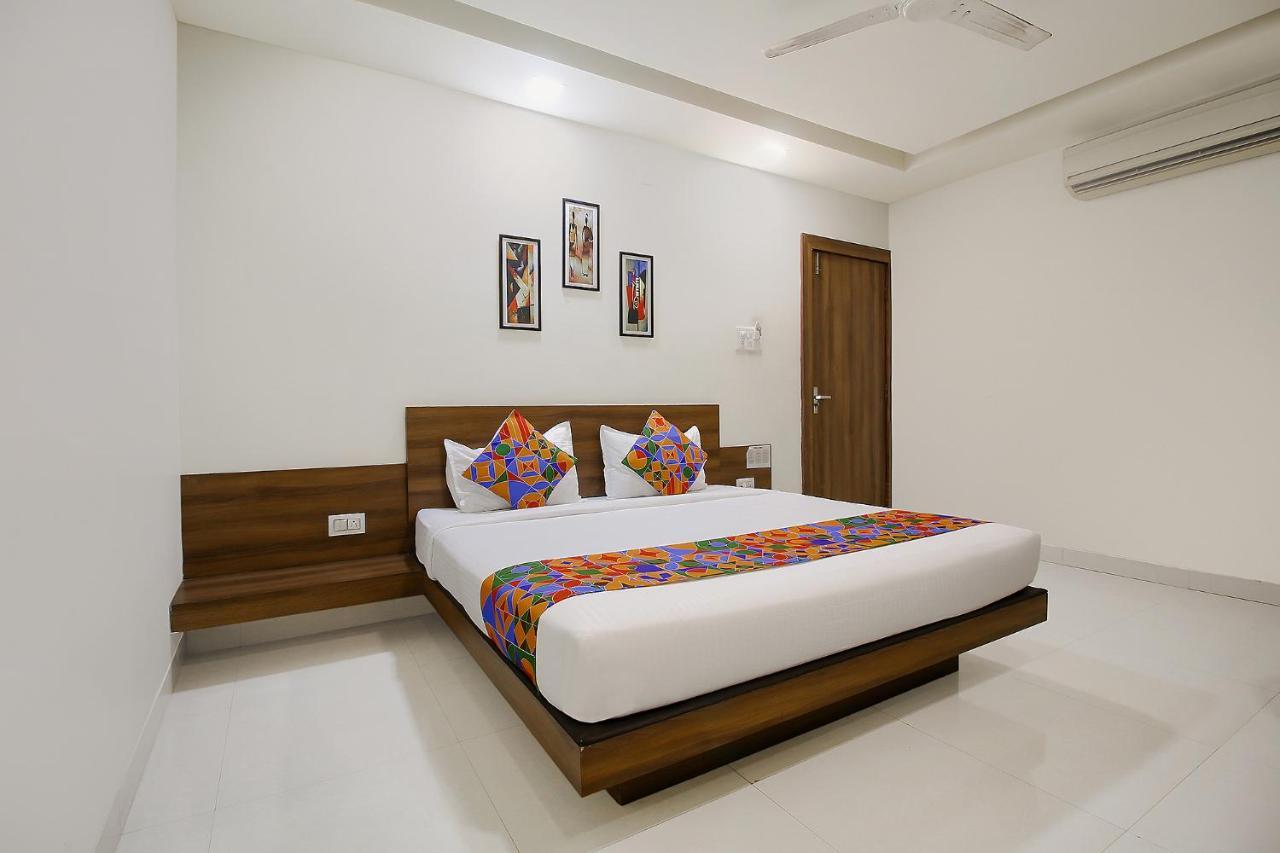 Fabexpress Comfort Stay I Samarda Kaliasot Exterior foto